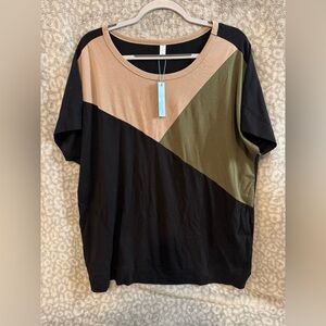 NWT Short Sleeve Top with Pockets from Amazon 3X